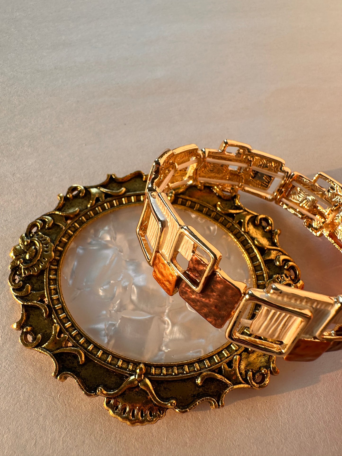 Vintage Geometric Multi-Tone Link Bracelet