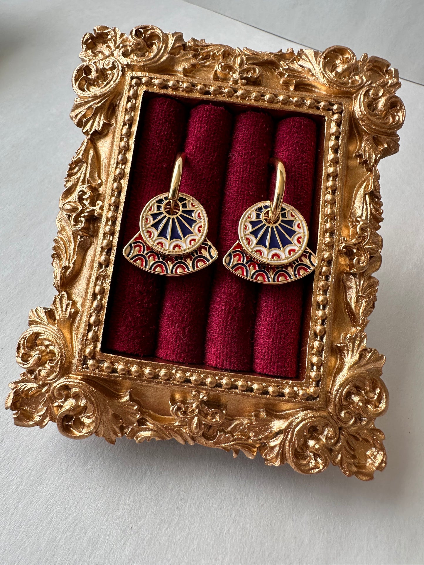 🪭 Retro Art Deco Enamel Fan Hoop Earrings