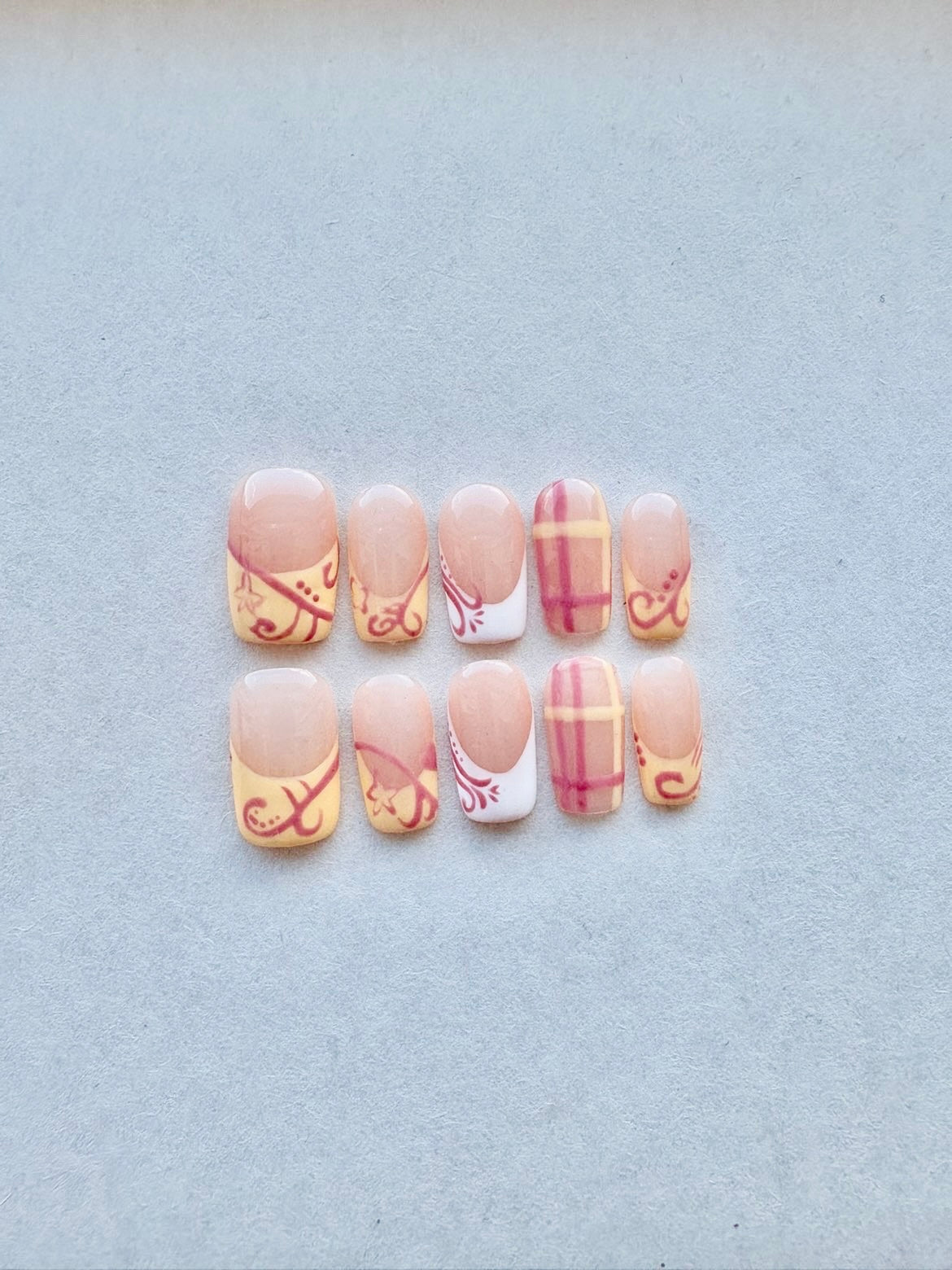 Autumn Warmth Abstract Plaid Press-On Nails
