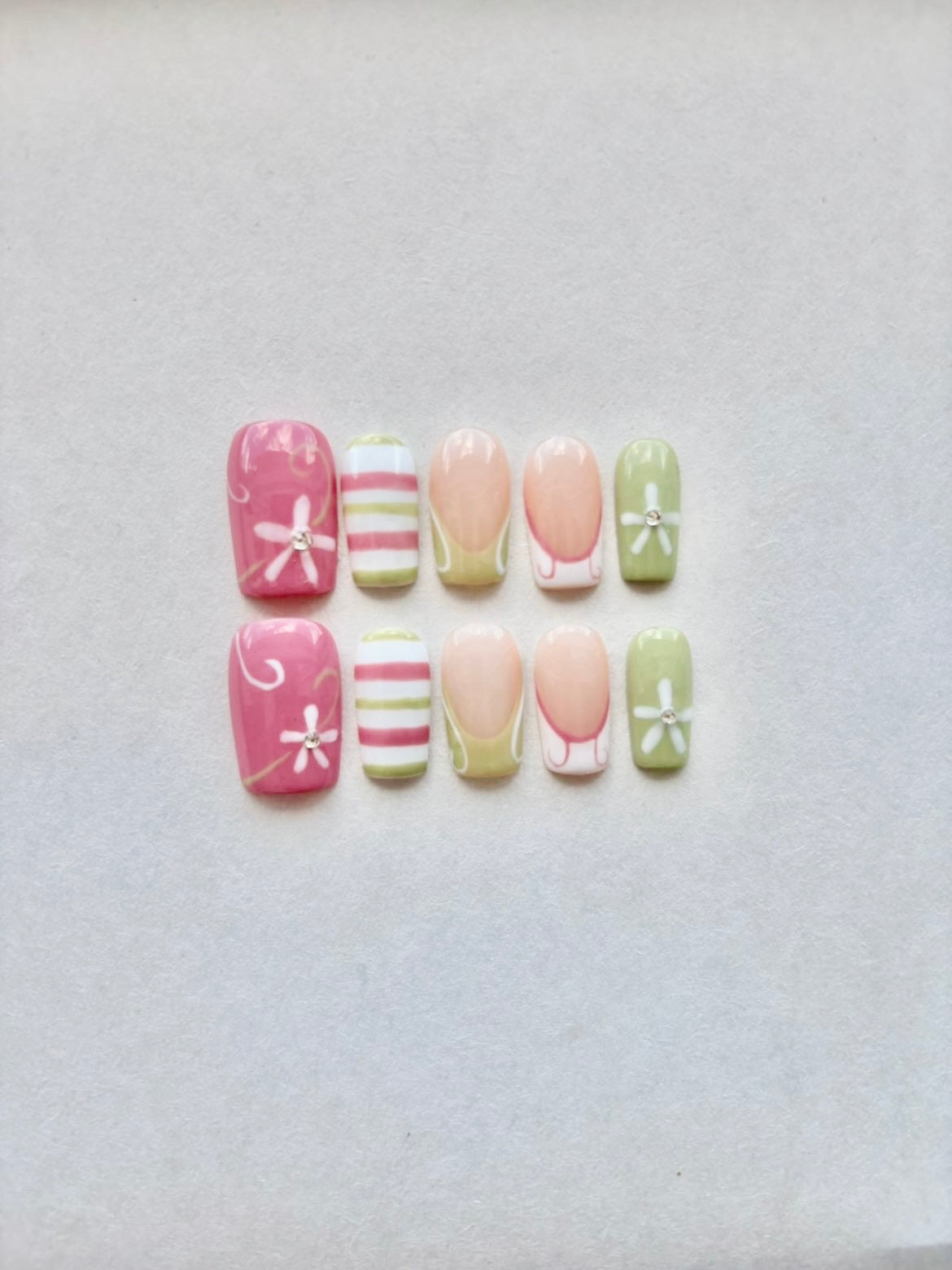 Pastel Matcha & Bubblegum Pink Flower Press-On Nails