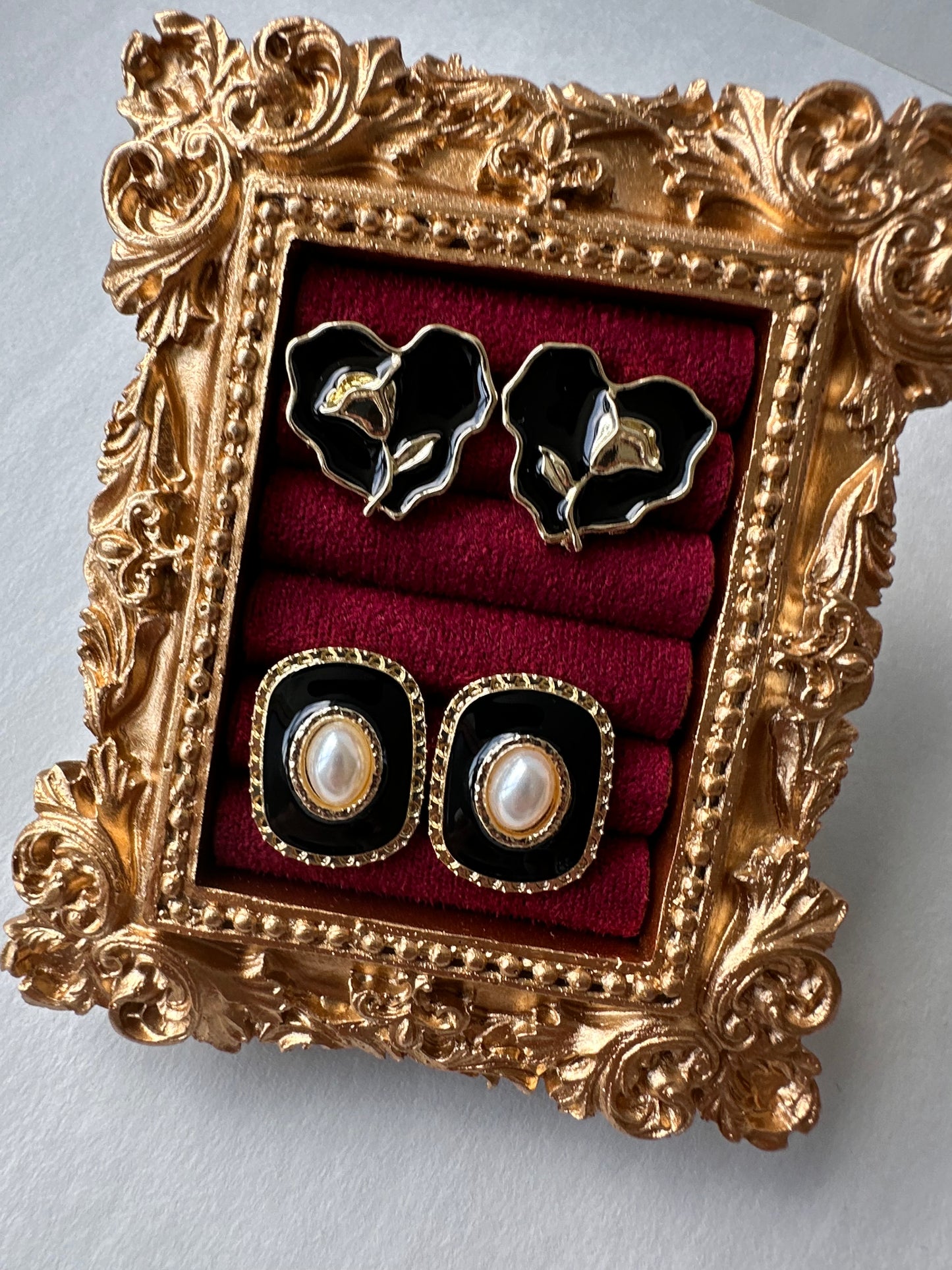 Vintage Stud Set